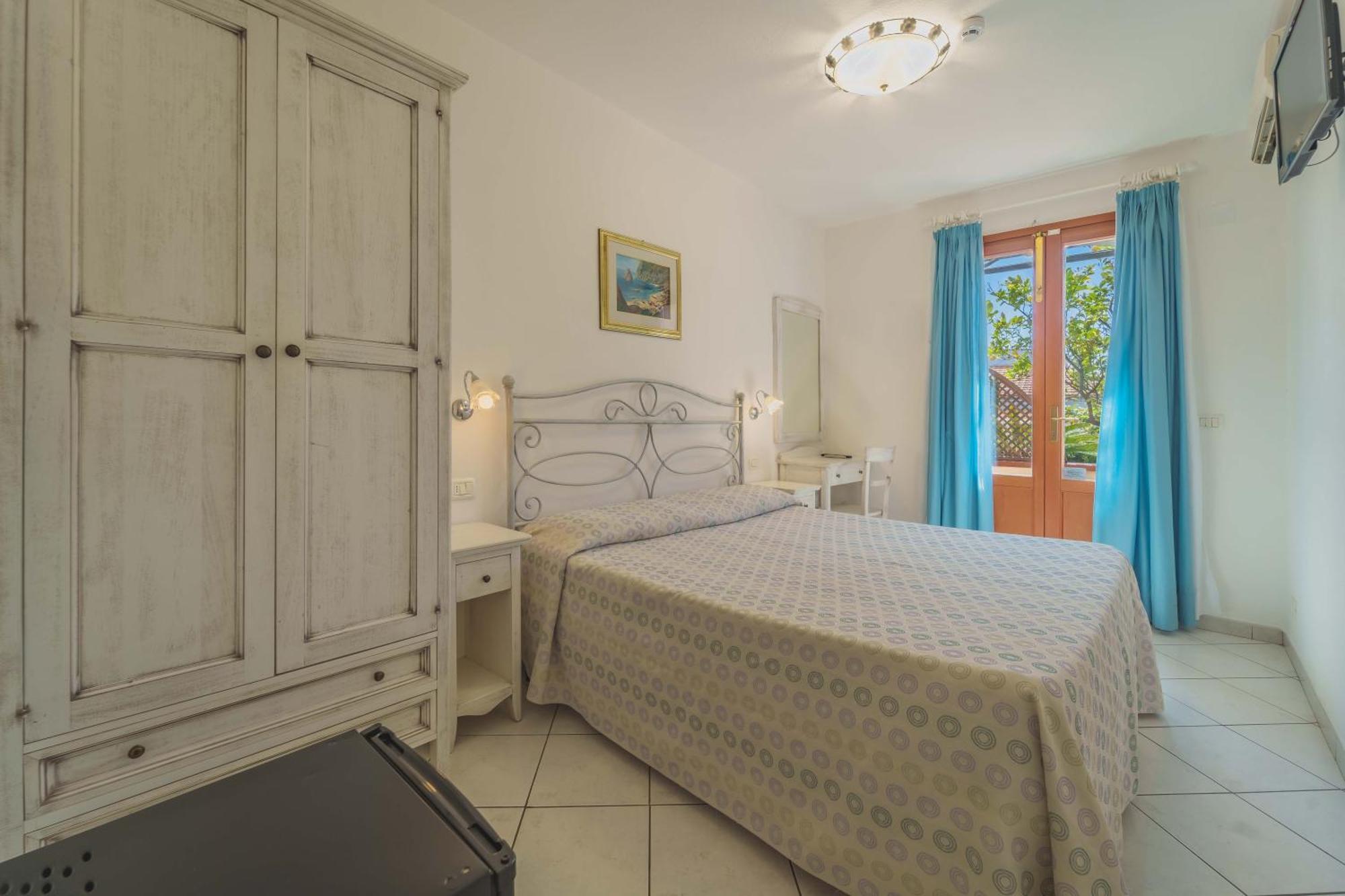 Hotel Galli - Wellness & Spa Фетовая Екстериор снимка
